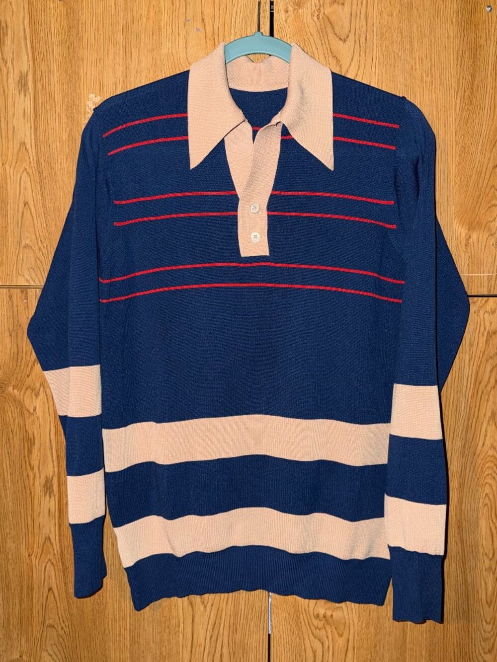 Vintage style striped collared shirt